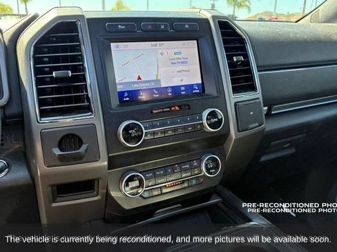 Used 2020 Ford Expedition Max XLT w/ Equipment Group 202A RWD image 25