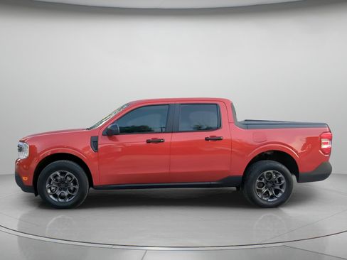 Certified 2024 Ford Maverick XLT FWD image 16