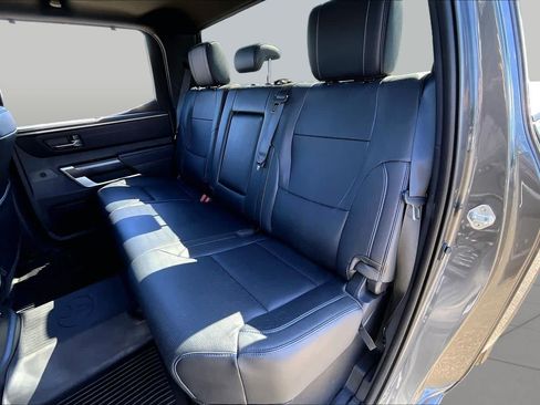 Used 2024 Toyota Tundra Platinum AWD/4WD image 20