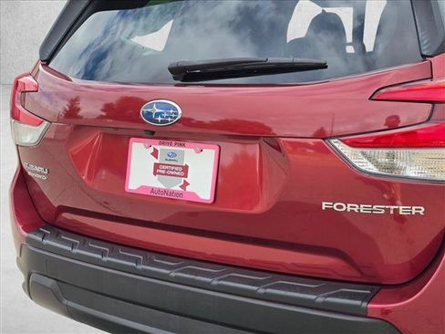 Used 2023 Subaru Forester Premium AWD/4WD image 13