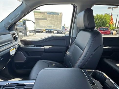 New 2025 Ford F350 Lariat image 26