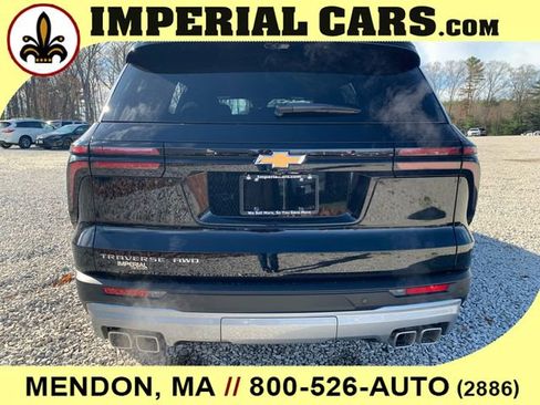 New 2026 Chevrolet Traverse LT w/ Driver Confidence Package image 10
