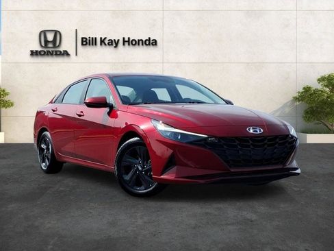 Used 2023 Hyundai Elantra SEL image 5