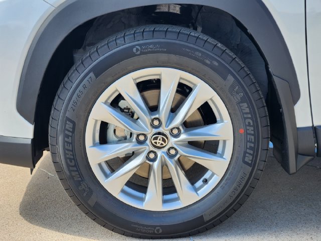 New 2026 Toyota Corolla Cross LE FWD image 9