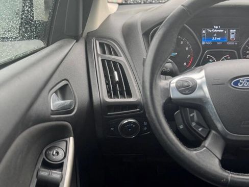 Used 2012 Ford Focus SEL image 14