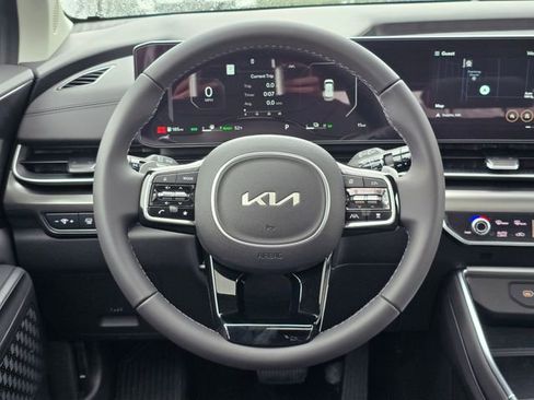New 2026 Kia Carnival SX FWD image 17