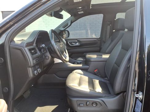Used 2024 Chevrolet Tahoe LT w/ Luxury Package RWD image 12