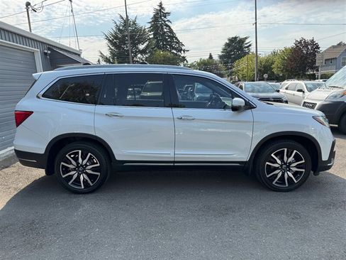 Used 2020 Honda Pilot Touring image 7