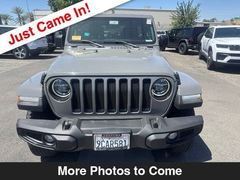 Used 2022 Jeep Wrangler Unlimited Sahara AWD/4WD image 9