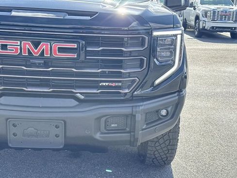 New 2026 GMC Sierra 1500 AT4X AWD/4WD image 9