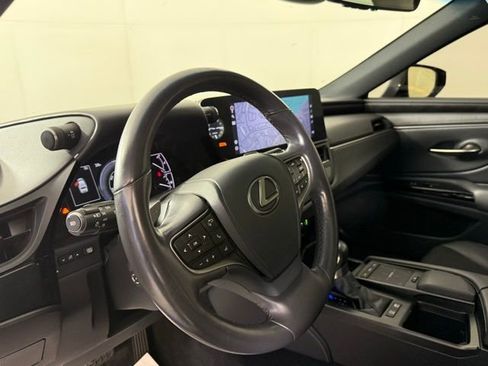 Used 2022 Lexus ES 300h w/ Premium Package image 15