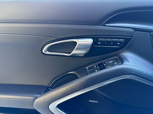 Certified 2018 Porsche 718 Cayman GTS image 11