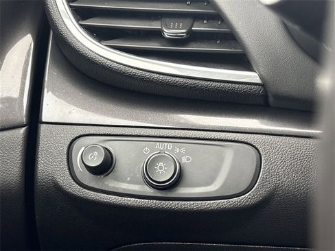 Certified 2022 Buick Encore Preferred w/ Safety Package image 17