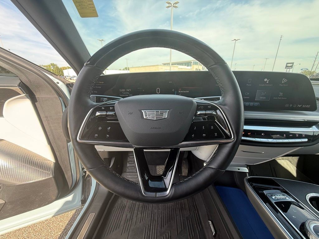 Certified 2024 Cadillac Lyriq Sport w/ LPO, Floor Liner Package AWD/4WD image 19