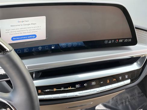 Used 2024 Cadillac Lyriq Luxury w/ Nappa Leather Package image 27