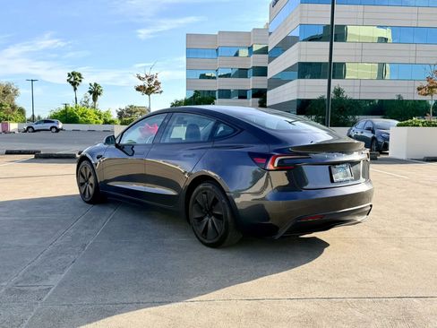 Used 2024 Tesla Model 3 Standard Range RWD image 12