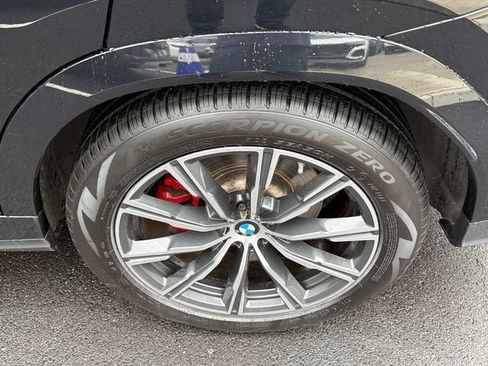 Certified 2024 BMW X6 xDrive40i w/ Premium Package AWD/4WD image 10