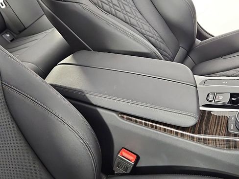 Certified 2023 BMW 530i w/ Convenience Package RWD image 15