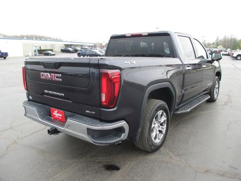 Used 2025 GMC Sierra 1500 SLT image 5