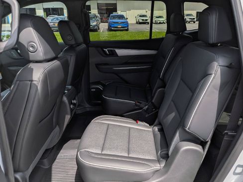 New 2026 Buick Enclave Preferred w/ Power Package AWD/4WD image 20