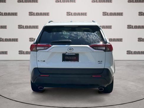 Used 2025 Toyota RAV4 XLE AWD/4WD image 4