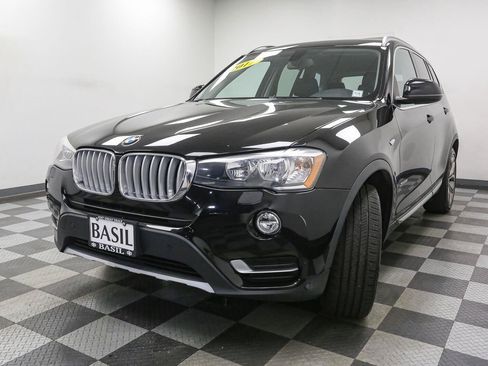 Used 2017 BMW X3 xDrive28i AWD/4WD image 4
