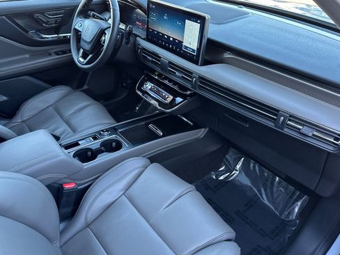 Certified 2025 Lincoln Corsair Grand Touring w/ Equipment Group 302A image 15