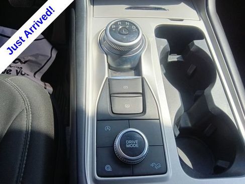 Used 2021 Ford Explorer XLT AWD/4WD image 24