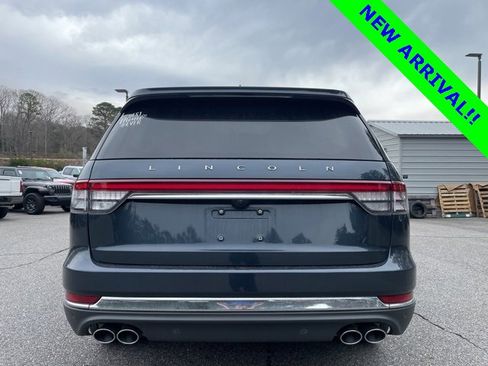 Used 2024 Lincoln Aviator Reserve w/ Equipment Group 201A image 5