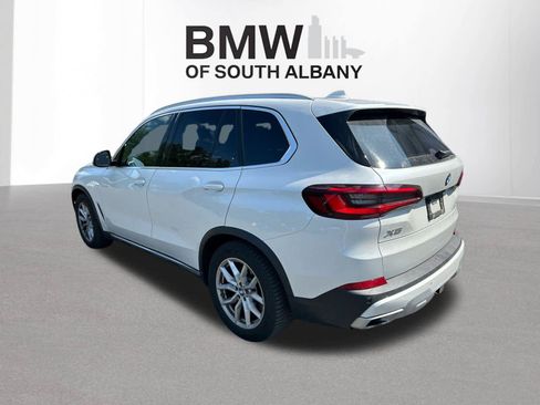 Used 2023 BMW X5 xDrive40i w/ Premium Package AWD/4WD image 5