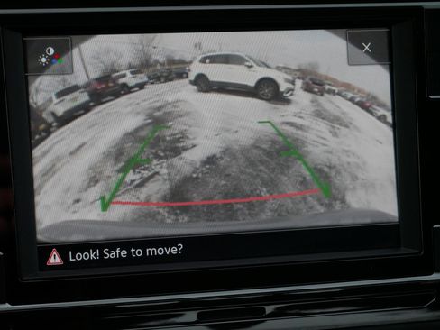 Used 2020 Volkswagen Jetta SE image 30