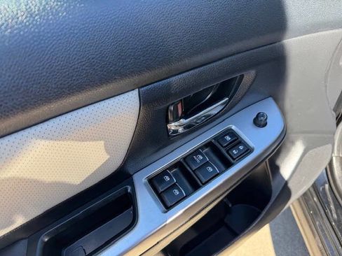 Used 2016 Subaru Crosstrek 2.0i Limited image 44