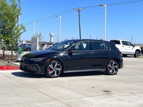 Used 2025 Volkswagen GTI SE image 2