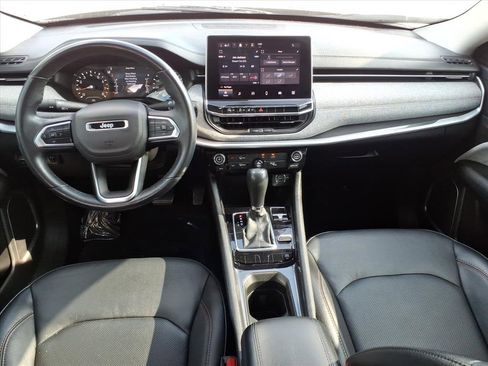 Used 2022 Jeep Compass Latitude image 13