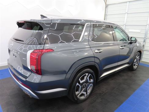 Used 2023 Hyundai Palisade SEL w/ Cargo Package AWD/4WD image 9