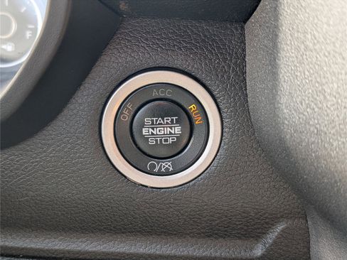 Used 2021 RAM 2500 Tradesman AWD/4WD image 23