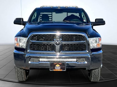 Used 2018 RAM 3500 Tradesman w/ Chrome Appearance Group image 5