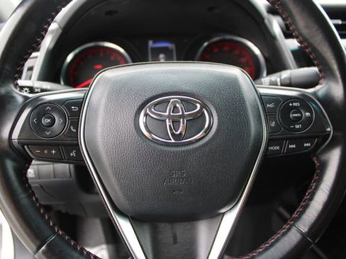 Used 2020 Toyota Camry TRD FWD image 18