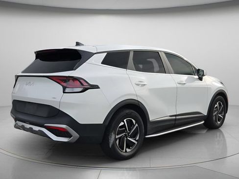 Used 2023 Kia Sportage LX FWD image 6