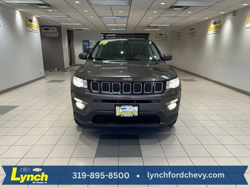 Used 2018 Jeep Compass Latitude w/ Popular Equipment Group AWD/4WD image 22