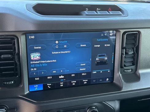 New 2025 Ford Bronco 4-Door image 26