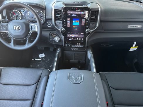 New 2026 RAM 1500 Laramie AWD/4WD image 12