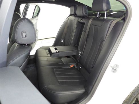 Used 2023 BMW 530e w/ M Sport Package RWD image 21