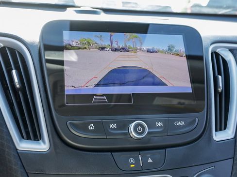 Used 2023 Chevrolet Malibu LT FWD image 29