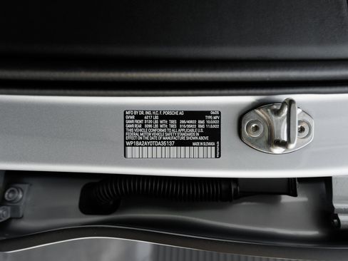 New 2026 Porsche Cayenne Coupe image 40