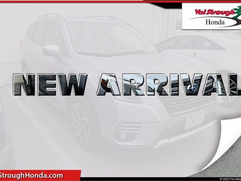 Used 2024 Subaru Forester Touring AWD/4WD image 1