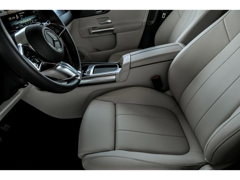 Certified 2026 Mercedes-Benz GLA 250 4MATIC image 10