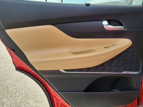 Used 2022 Hyundai Santa Fe Calligraphy image 10