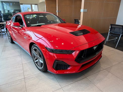 New 2026 Ford Mustang GT RWD image 2