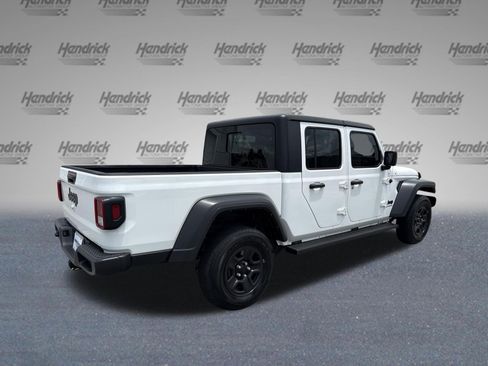 Used 2023 Jeep Gladiator Sport w/ Trailer Tow Package AWD/4WD image 4